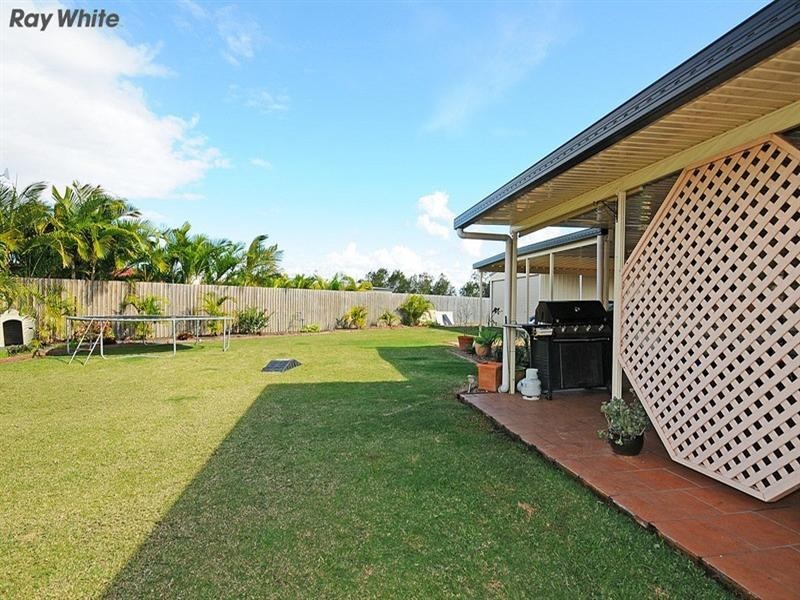 20 Kestrel Court, Eli Waters QLD 4655
