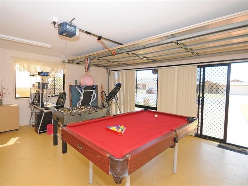 20 Kestrel Court, Eli Waters QLD 4655