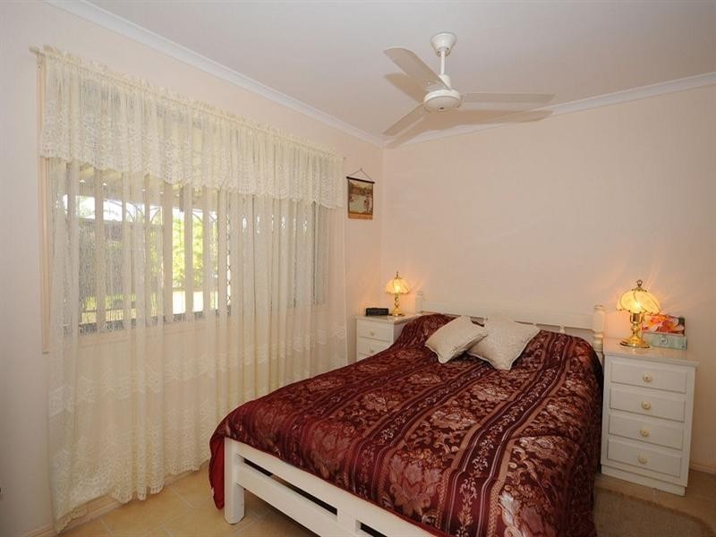 20 Kestrel Court, Eli Waters QLD 4655