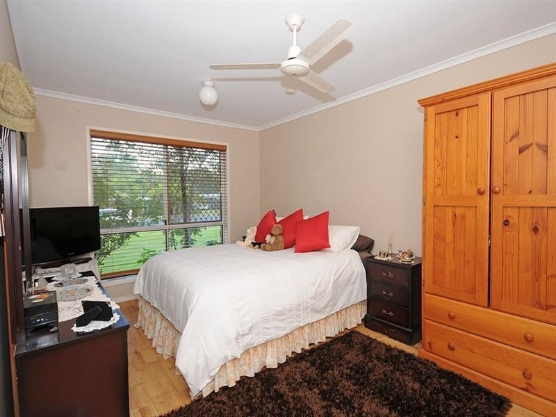 16 Garden Drive, Urangan QLD 4655