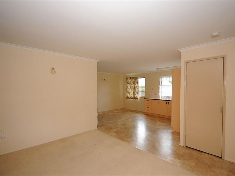 2/8 Capri Court, Point Vernon QLD 4655