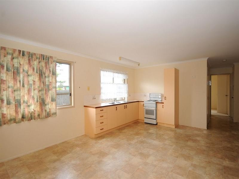2/8 Capri Court, Point Vernon QLD 4655