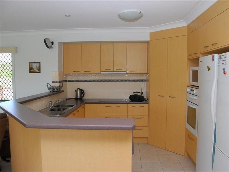 22 Spinnaker Drive, Point Vernon QLD 4655