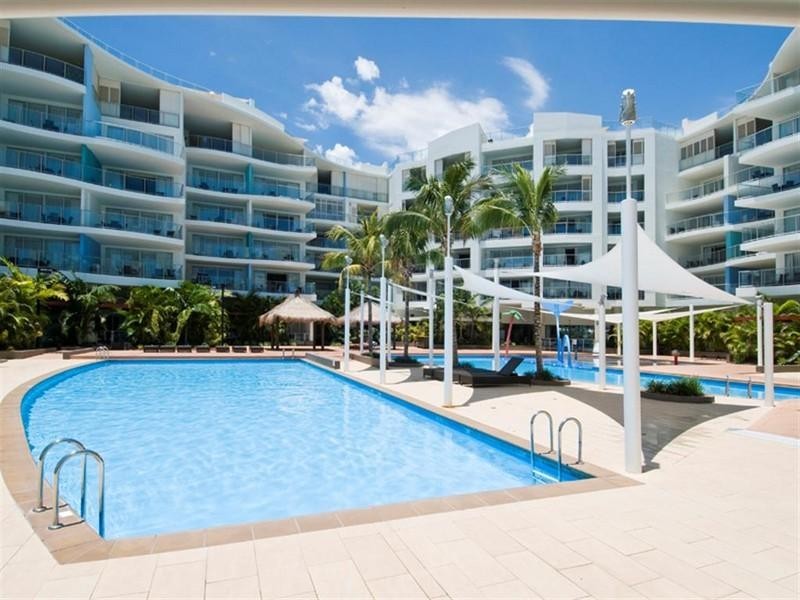 417/569 Charlton Esplanade, Urangan QLD 4655
