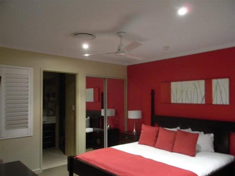 417/569 Charlton Esplanade, Urangan QLD 4655