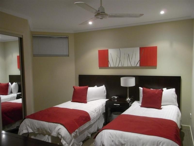 417/569 Charlton Esplanade, Urangan QLD 4655