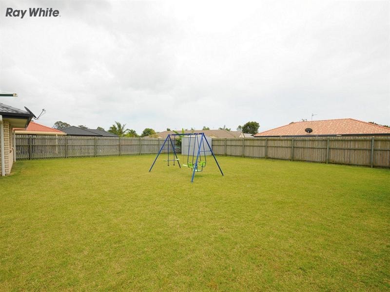 7 Redgum Court, Urraween QLD 4655