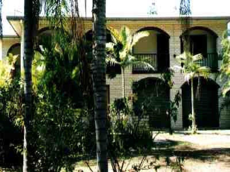 1 Esplanade, Point Vernon QLD 4655