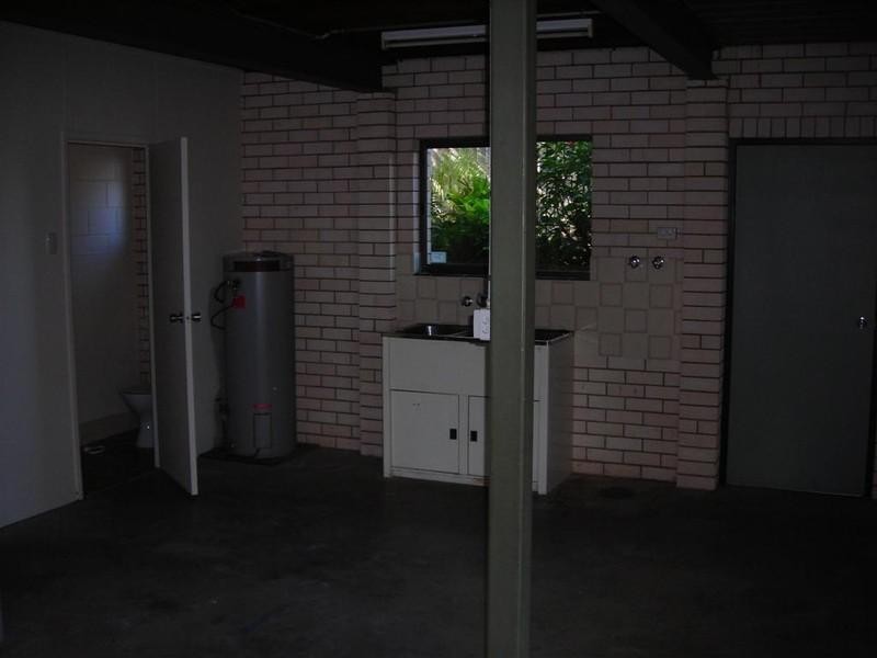 1 Esplanade, Point Vernon QLD 4655