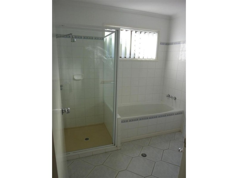 365 BOAT HARBOUR, Scarness QLD 4655