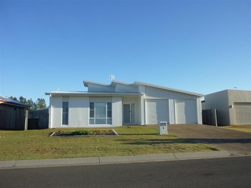 8 HELM, Toogoom QLD 4655