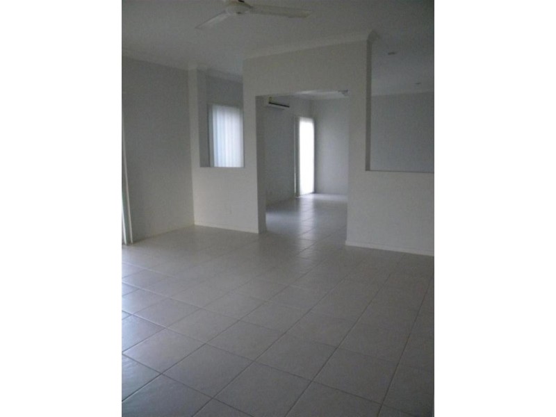 8 HELM, Toogoom QLD 4655