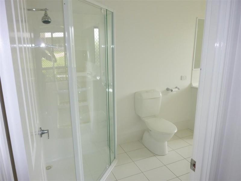 4 BONNIE, Craignish QLD 4655