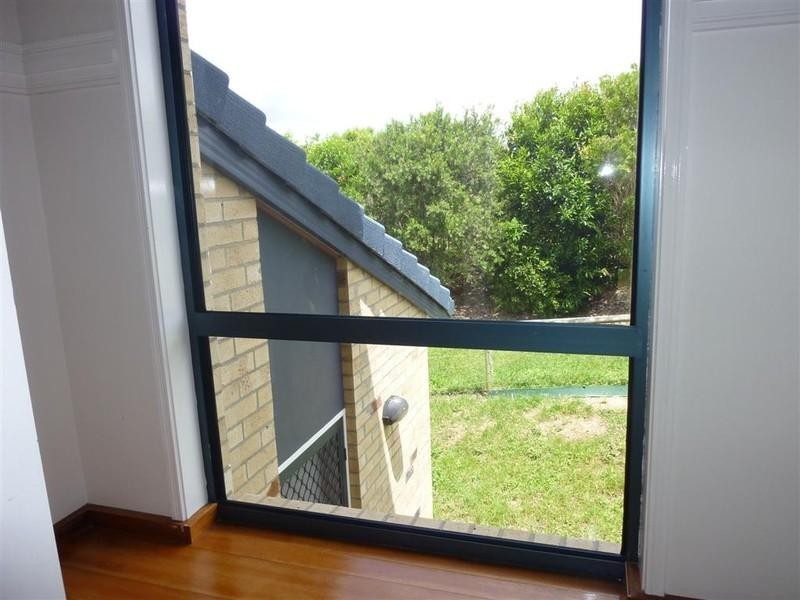 4 BONNIE, Craignish QLD 4655