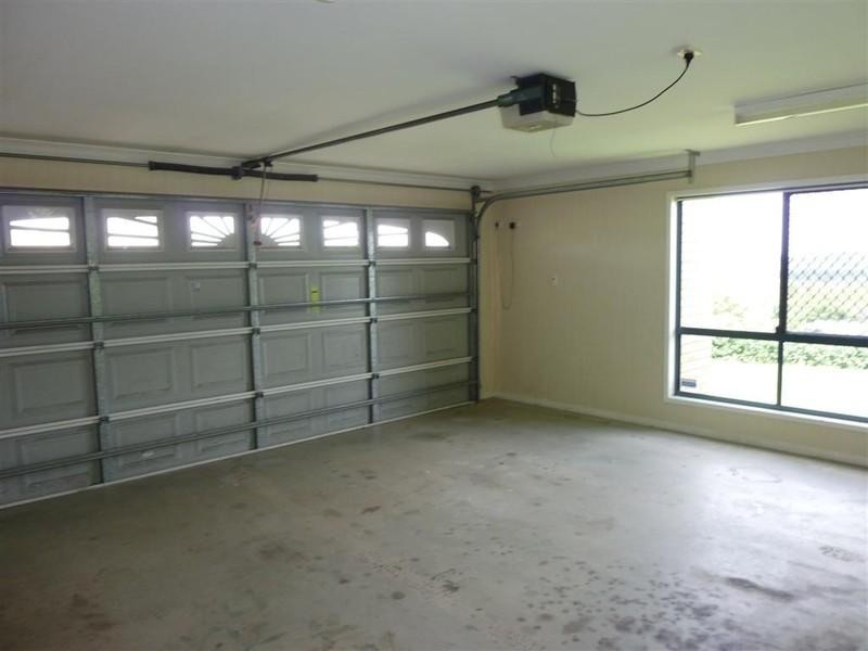 4 BONNIE, Craignish QLD 4655