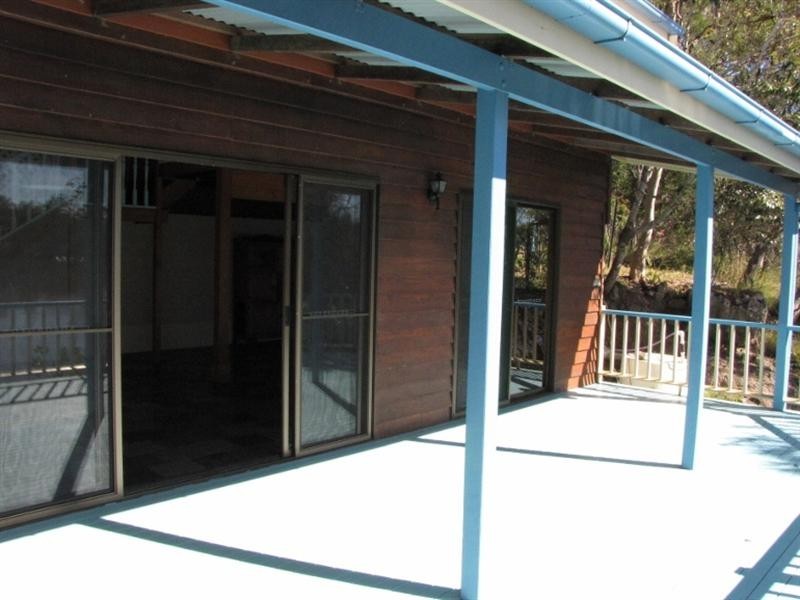 17 Jacqueline Drive, Pacific Haven QLD 4659