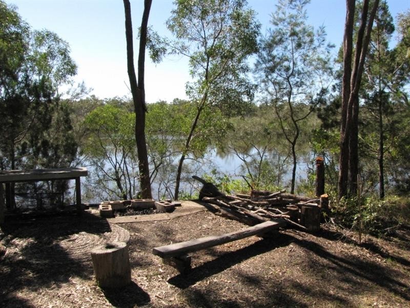 17 Jacqueline Drive, Pacific Haven QLD 4659