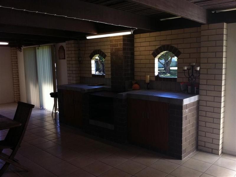 198 Denmans Camp Road, Wondunna QLD 4655