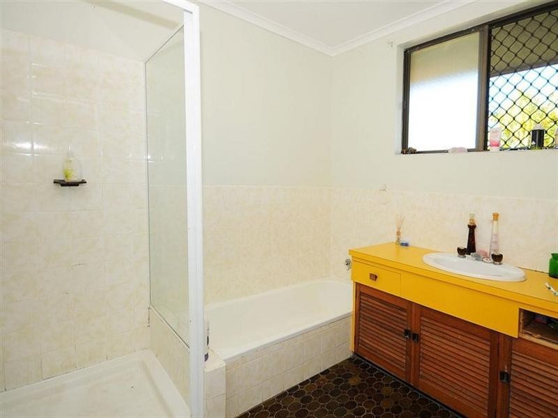 18 Urraween Road, Urraween QLD 4655