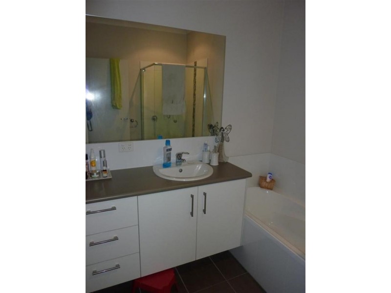 3/185 TORQUAY Road, Scarness QLD 4655