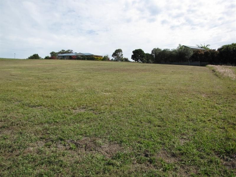 4 Edgewater Court, Craignish QLD 4655