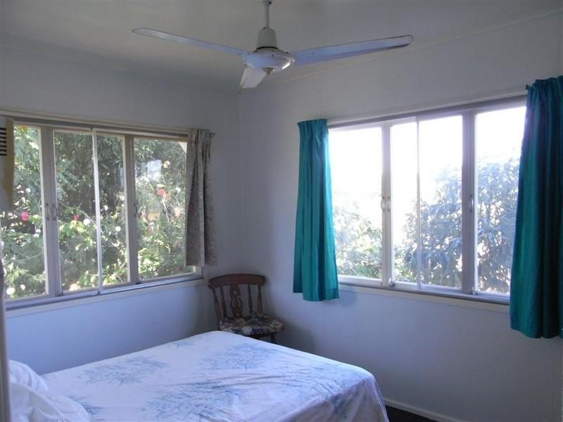 38 Ann Street, Torquay QLD 4655