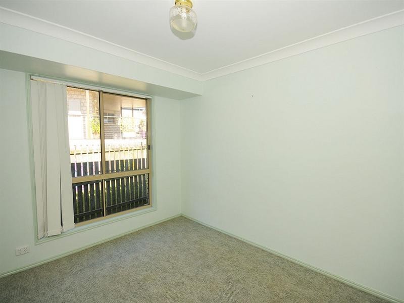 6 Queensbury Grove, Urraween QLD 4655