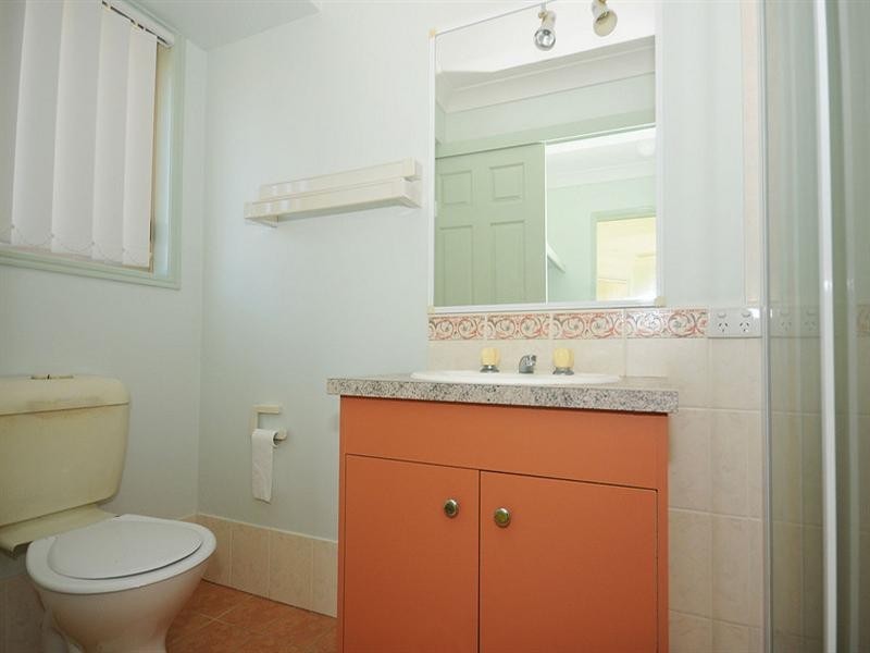 6 Queensbury Grove, Urraween QLD 4655