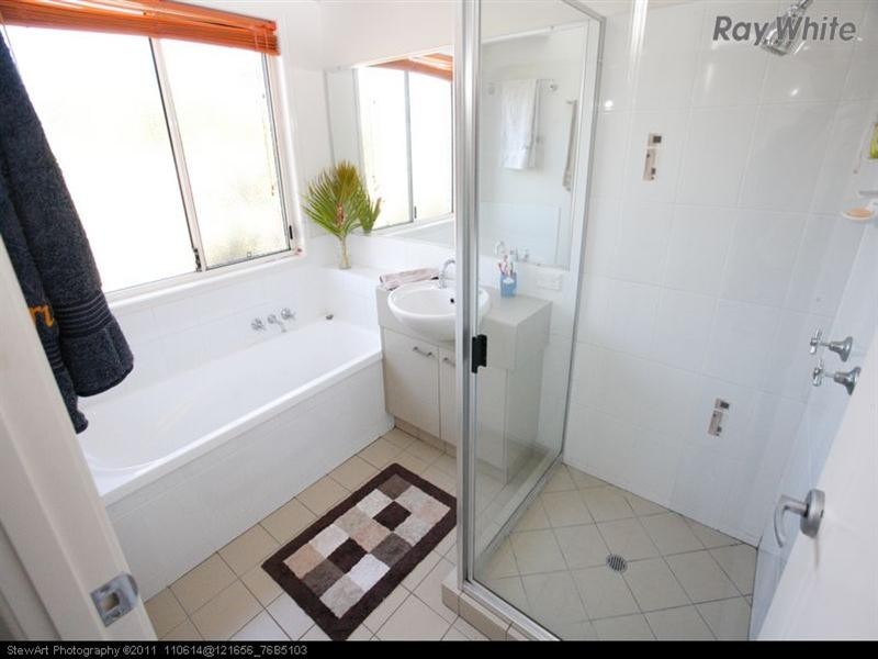 9 Blue Lagoon Way, Dundowran Beach QLD 4655