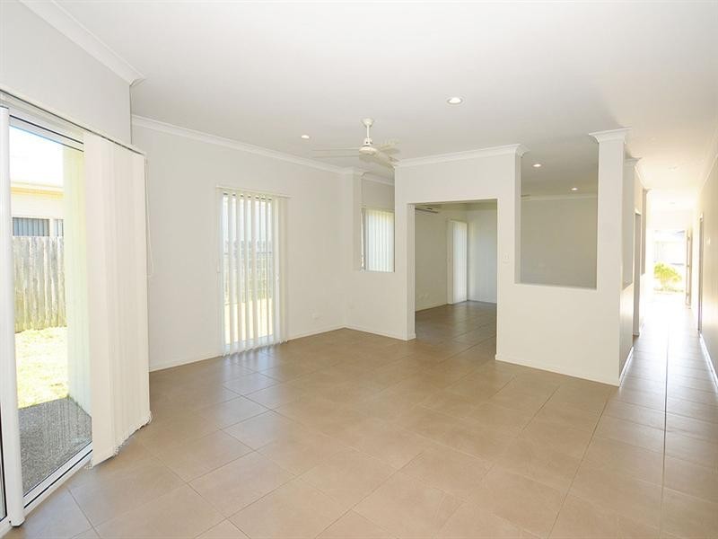 9 Brackish Court, Toogoom QLD 4655