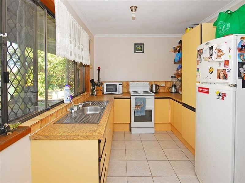 68 Exeter Street, Torquay QLD 4655