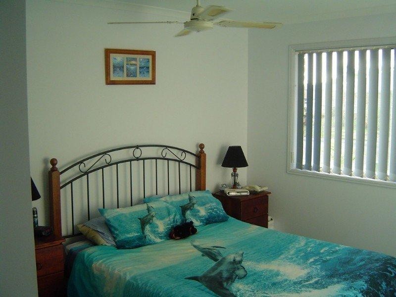 206 Pulgul Street, Urangan QLD 4655