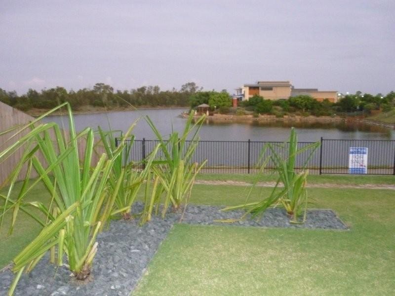 3 Mermaid Court, Eli Waters QLD 4655