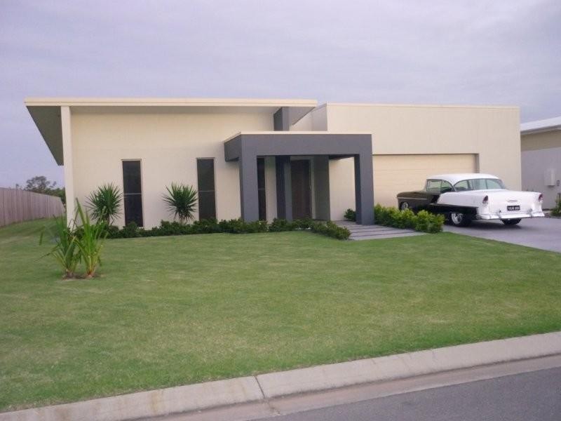 3 Mermaid Court, Eli Waters QLD 4655