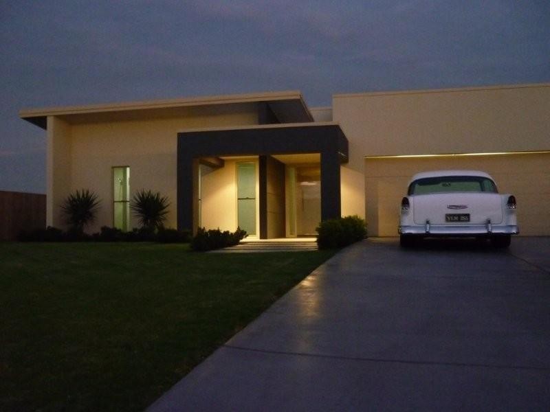 3 Mermaid Court, Eli Waters QLD 4655