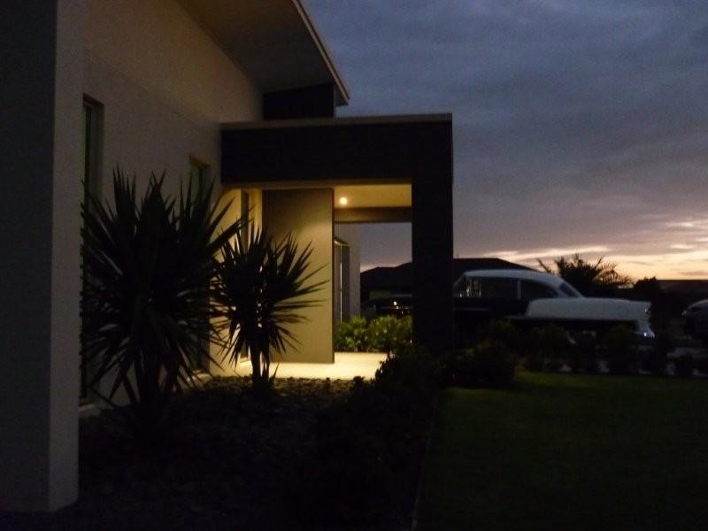 3 Mermaid Court, Eli Waters QLD 4655