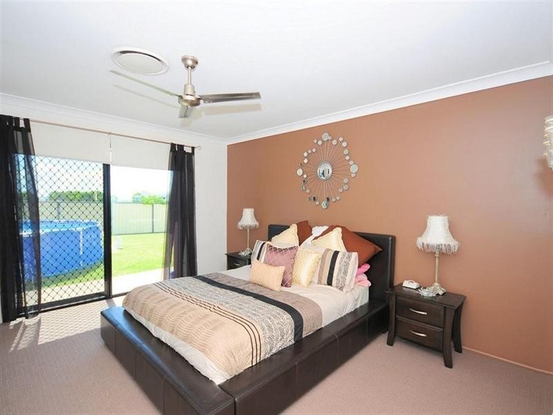 5 Bowarrady Court, River Heads QLD 4655