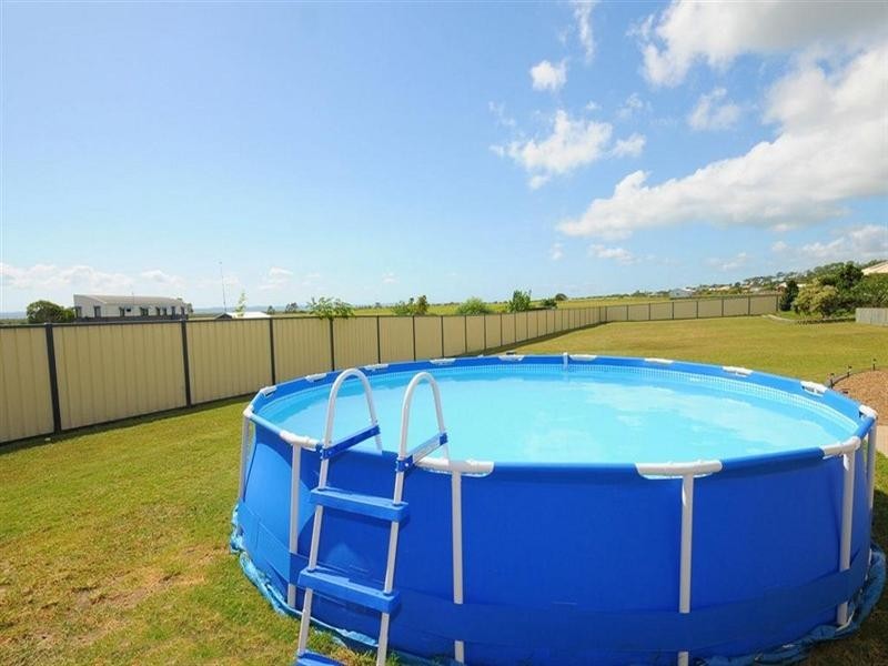 5 Bowarrady Court, River Heads QLD 4655