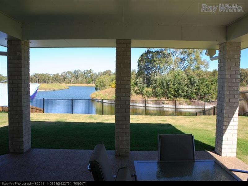 35 Northshore Avenue, Toogoom QLD 4655