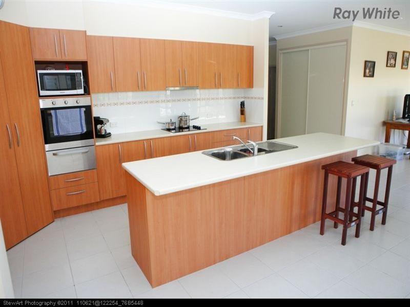 35 Northshore Avenue, Toogoom QLD 4655