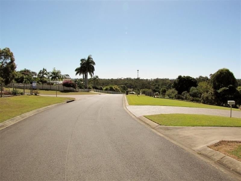59 Straits Outlook, Craignish QLD 4655