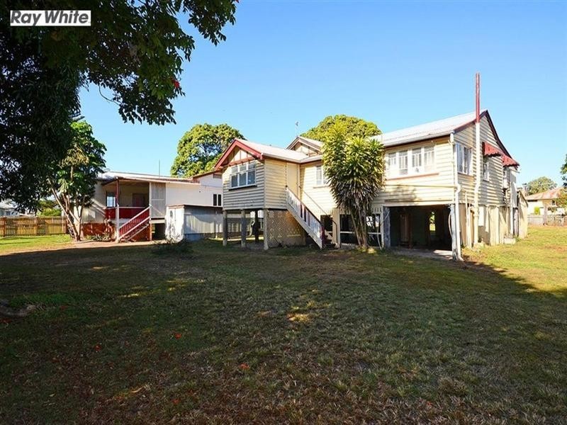 21 and 23 Hibiscus Street, Urangan QLD 4655