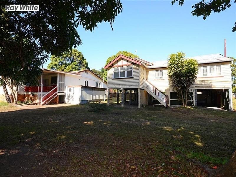 21 and 23 Hibiscus Street, Urangan QLD 4655