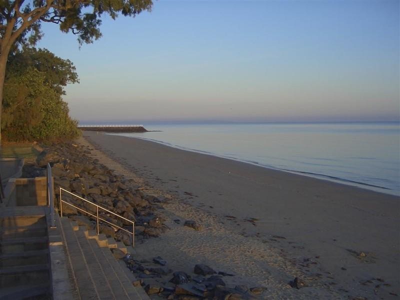 21 and 23 Hibiscus Street, Urangan QLD 4655