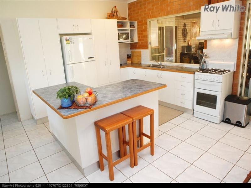 300 Pacific Haven Circuit, Pacific Haven QLD 4659