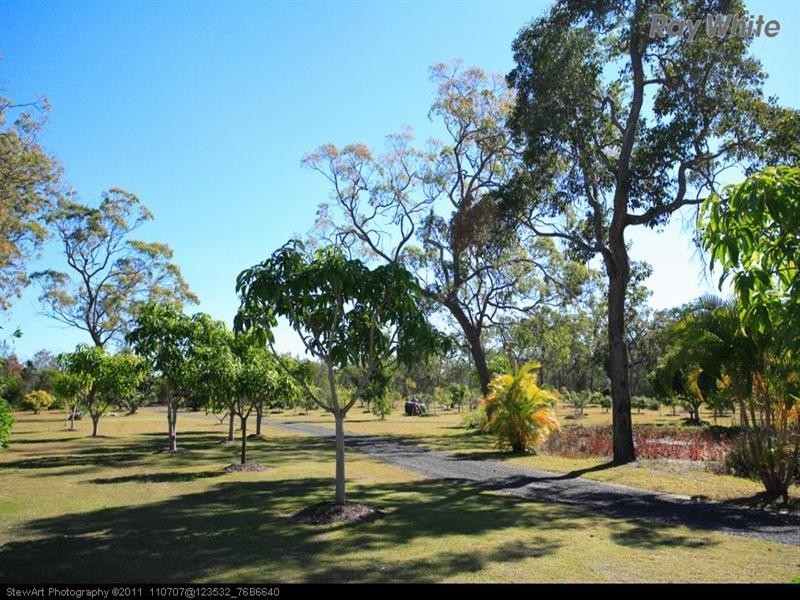300 Pacific Haven Circuit, Pacific Haven QLD 4659