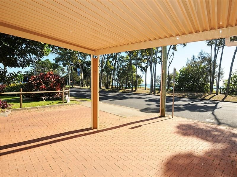 322 Esplanade, Scarness QLD 4655