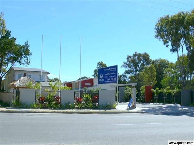 2/71 Elizabeth Street, Urangan QLD 4655