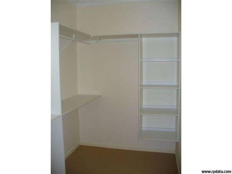 2/71 Elizabeth Street, Urangan QLD 4655