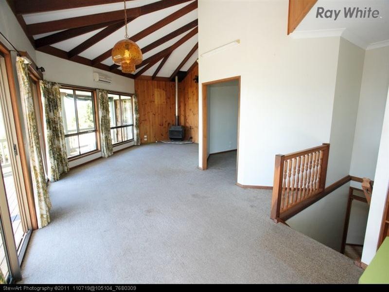 102 Island View Drive, Urangan QLD 4655